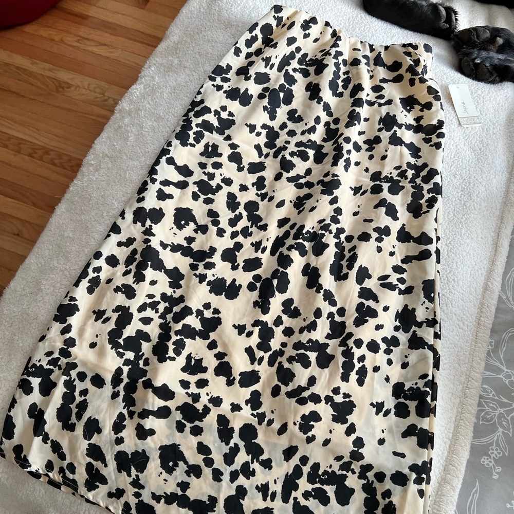 Dotted Midi Skirt